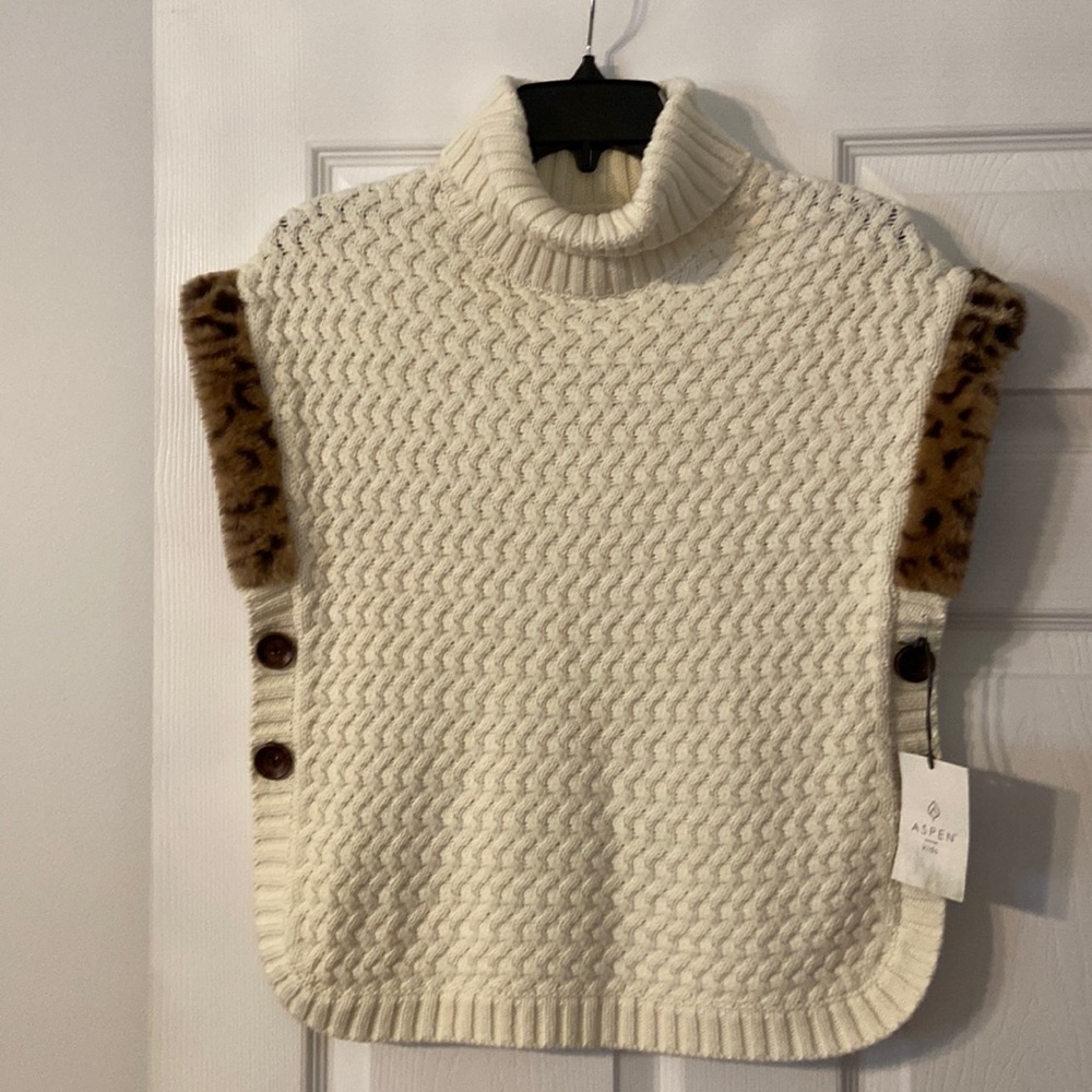 Aspen Kids Veat with turtleneck size kids 12 length 22” brand new with tags